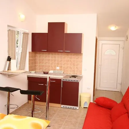 بيت ضيافة Studio Basina 4622a